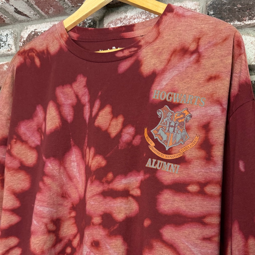 Warner Bros. Harry Potter Hogwarts Maroon Bleach Spiral Tie-Dye Long Sleeve Tee - Picture 4 of 9